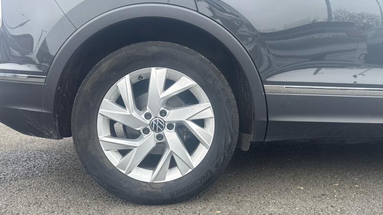 Volkswagen Tiguan 1.5 TSI 150 Life 5dr Petrol Estate